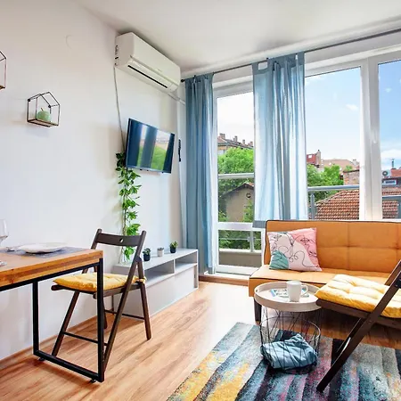 Comfort Zone Apartment *